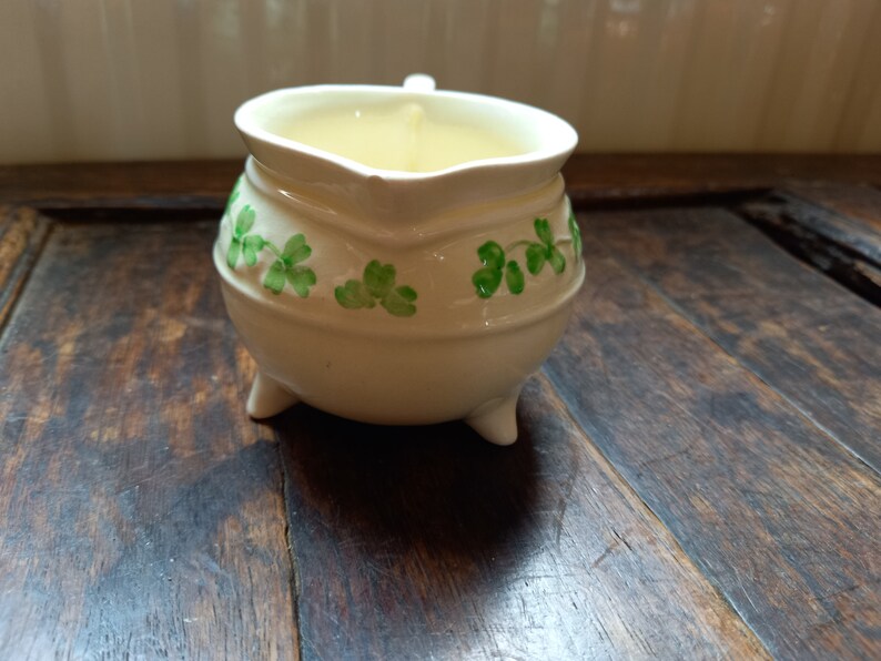 Vintage Sylvac Shamrock cauldron shaped porcelain creamer jug image 3