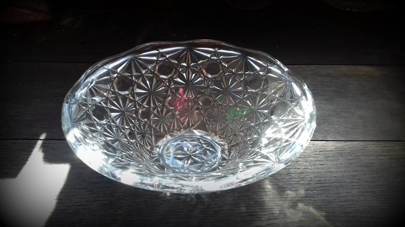 Vintage Clear Cut Glass Fruit bowl serving bowl flower ...