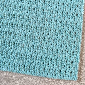 Easy Chunky Crochet Blanket Pattern: Beginner Friendly (PDF Pattern)