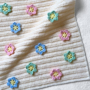 Bluma Baby Blanket Pattern, Crochet Baby Blanket Pattern, Crochet Pattern, Crochet Blanket Pattern, Crochet Flower Baby Blanket Pattern