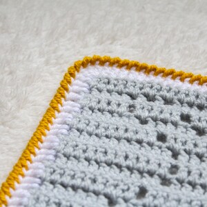 OSCAR Crochet Baby Blanket, crochet Filet Blanket, Crochet Pattern, Crochet Blanket, Filet Crochet, Baby Blanket, Bunny Filet Blanket image 5