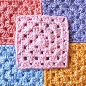 How To Crochet A Granny Square, Crochet Granny Square Pattern, Easy Granny Square Pattern, Granny Square - Classic Granny Square pattern