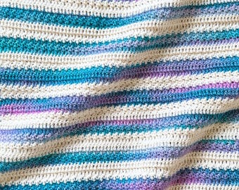 Couverture au crochet pour bébé Snuggle : fil Aran afghan (téléchargement PDF)
