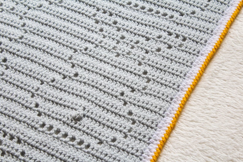 OSCAR Crochet Baby Blanket, crochet Filet Blanket, Crochet Pattern, Crochet Blanket, Filet Crochet, Baby Blanket, Bunny Filet Blanket image 4