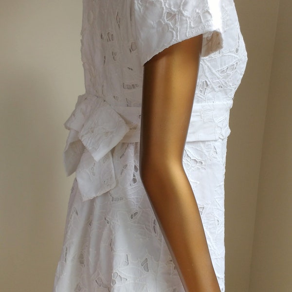 Lovely white cut work lace baby doll dress from 1967 YSL pattern  XS SM