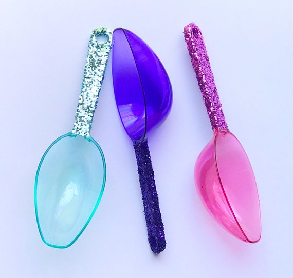 Plastic candy scoops, Candy buffet supplies, Candy buffet and bars, Sweet candy buffet, Treat Bag Scoop, Reusable candy scoop, Glitter Scoop Il_570xn