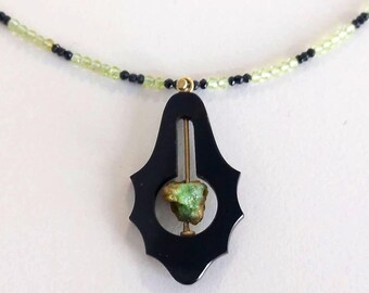 Unique  necklace - Antique onyx pendant, green raw garnet, black spinell und peridot