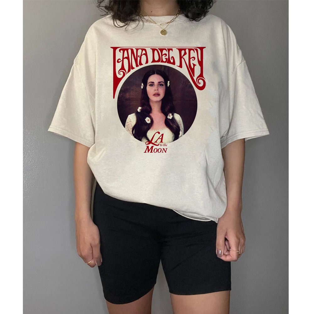 Discover Lana Del Rey T-Shirt, Lana Del Rey Fanart Shirt, Lana Del Rey 2023 T-Shirt