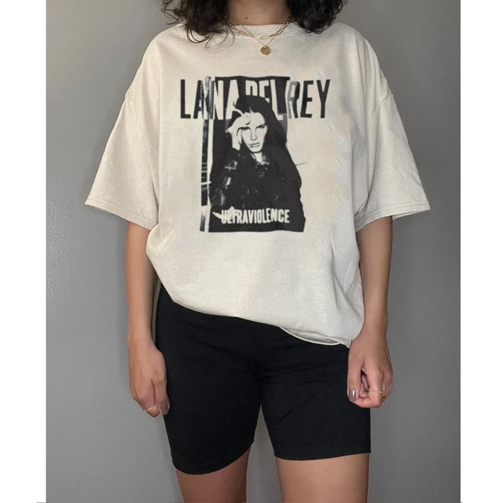 Discover Lana Del Rey T-Shirt, Lana Del Rey Fanart Shirt, Lana Del Rey 2023 T-Shirt