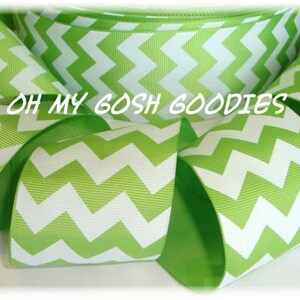 ライムホワイトシェブロングログランリボン - 7/8インチ、1.5インチ、2 1/4インチ、3インチ幅 - 5ヤード - Oh My Gosh Goodies Ribbon