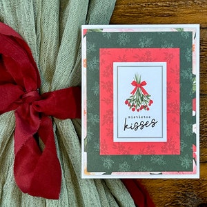 Beijos de Visco | Cartão de Saudação de Natal Único e Feito à Mão | Cartão de Natal Romântico, Floral e Xadrez | A2 - 4,25" x 5,5" | Em Branco por Dentro