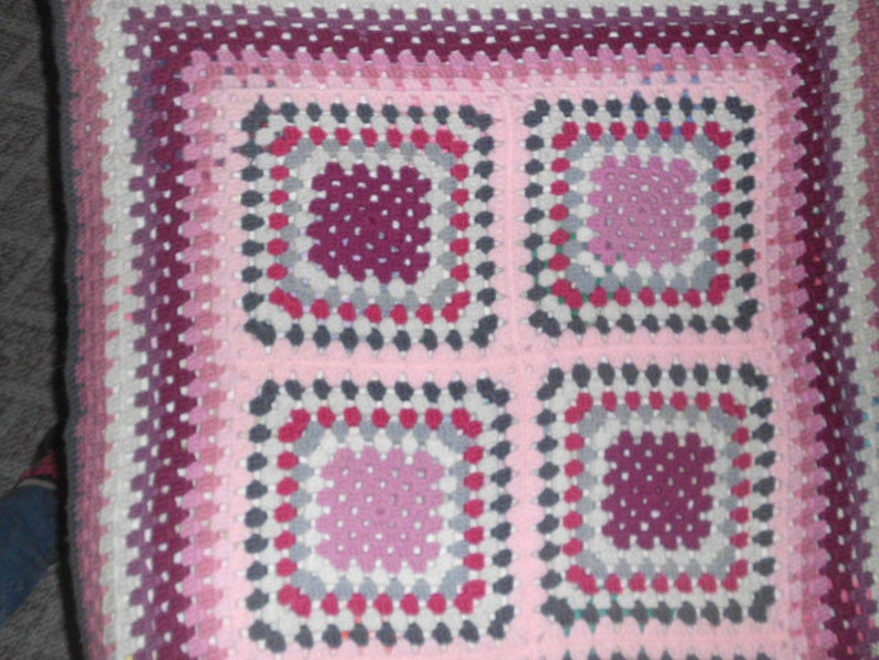 Vintage granny square Afghan