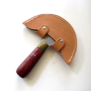 C.S. Osborne Round Knife Leather Cutting Tool with Handmade Sheath