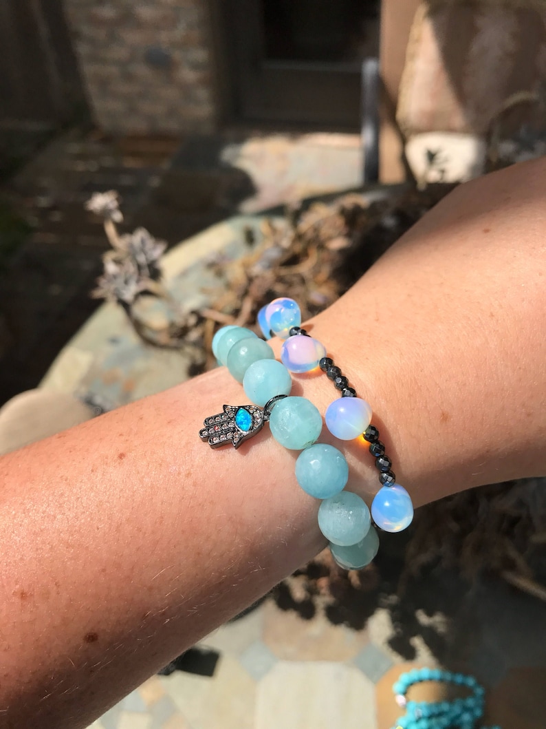 Agate beaded bracelet