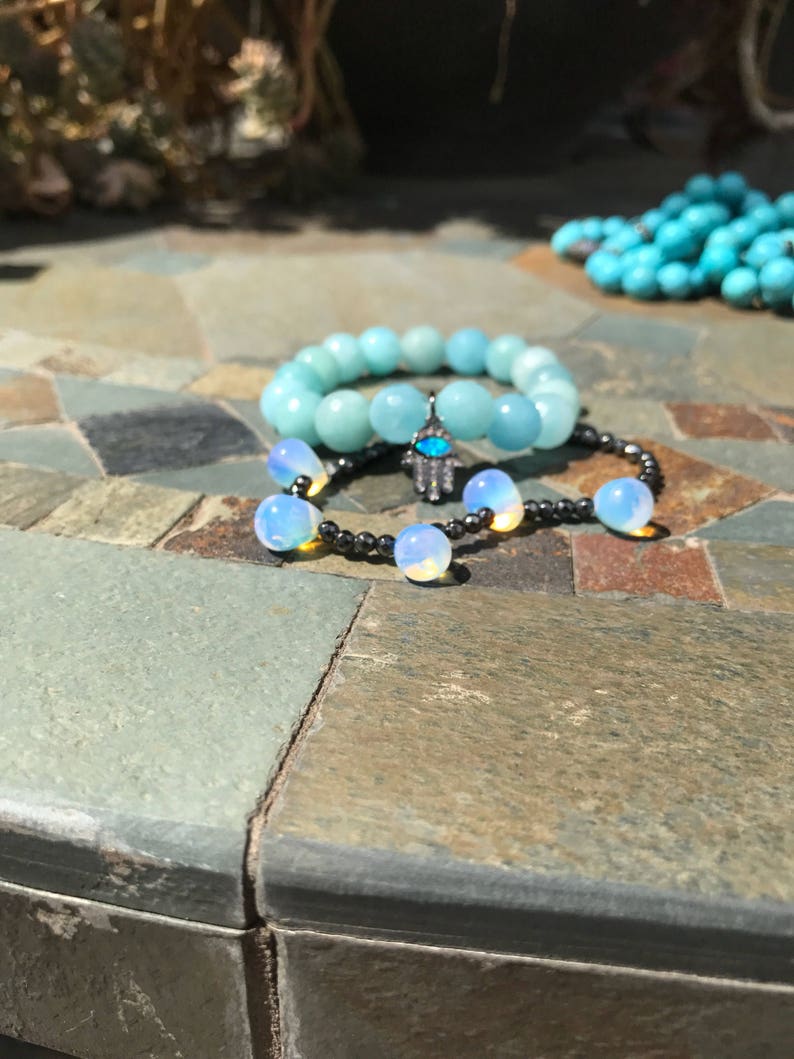 Agate beaded bracelet