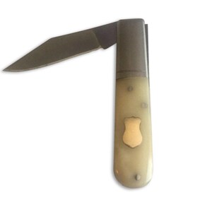 Barlow-stil fickkniv - ben- eller hornhandtag med sköld