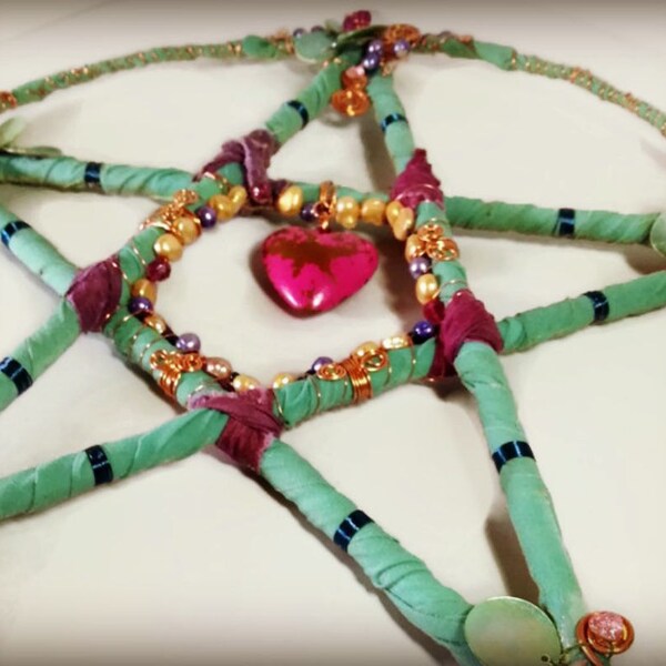 Altar pentacle, wiccan altar, wiccan pentacle, wiccan altar centrepiece, Australian wicca, pagan art, pagan altar, teal and pink, gold pearl