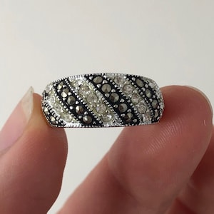 Vintage 925 Sterling Silver Marcasite and Crystal Diagonal Banded Domed Ladies Statement Ring