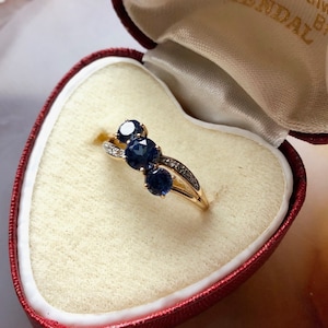 Vintage 10K Gold Sapphire Diamond Trilogy Ring