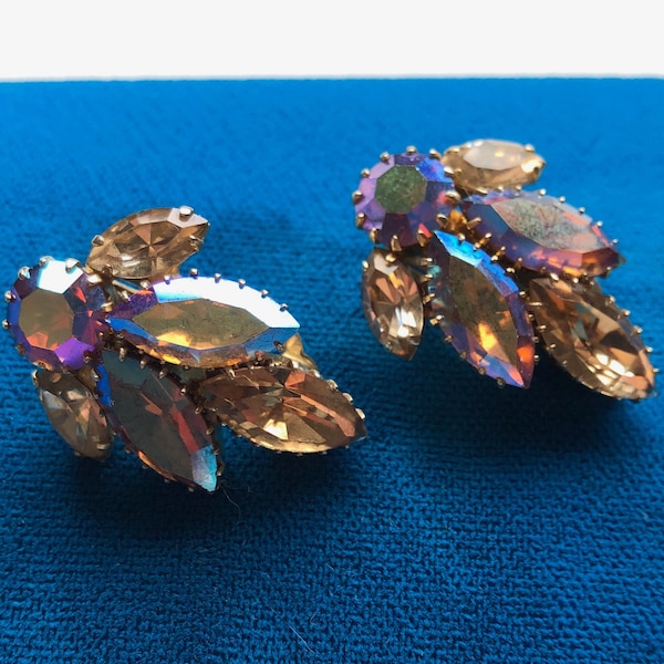 Vintage Mid Century Sherman Topaz Aurora Borealis Rhinestone Clip On Earrings