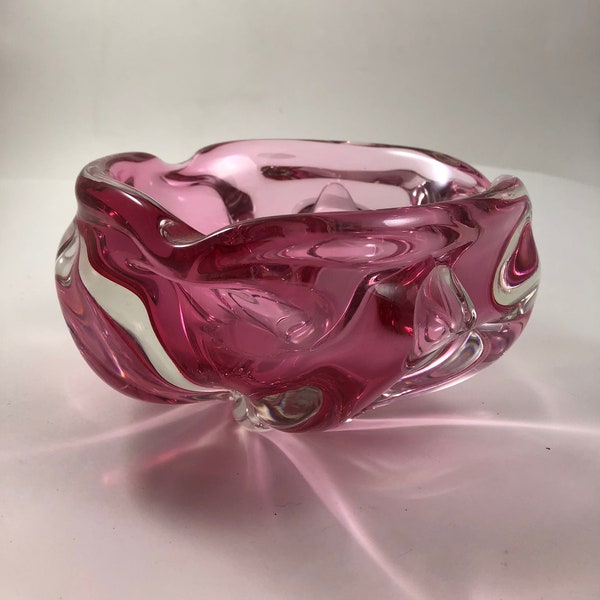 Large Vintage Mid Century Czech Murano or Chalet Pink Cased Art Glass Bowl