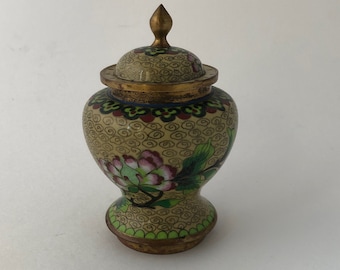 Vintage Chinese Cloisonne Small Lidded Jar Urn
