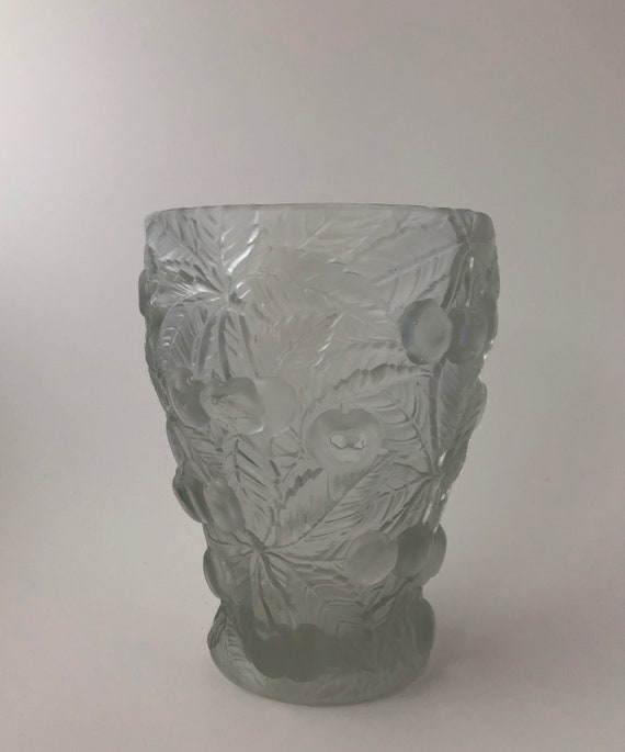 Vintage 1930s Barolac - Weil Josef Inwald Czech Molded Satin