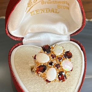 Vintage Mid Century 14K Yellow Gold Opal and Garnet Cluster Dinner Cocktail Ring