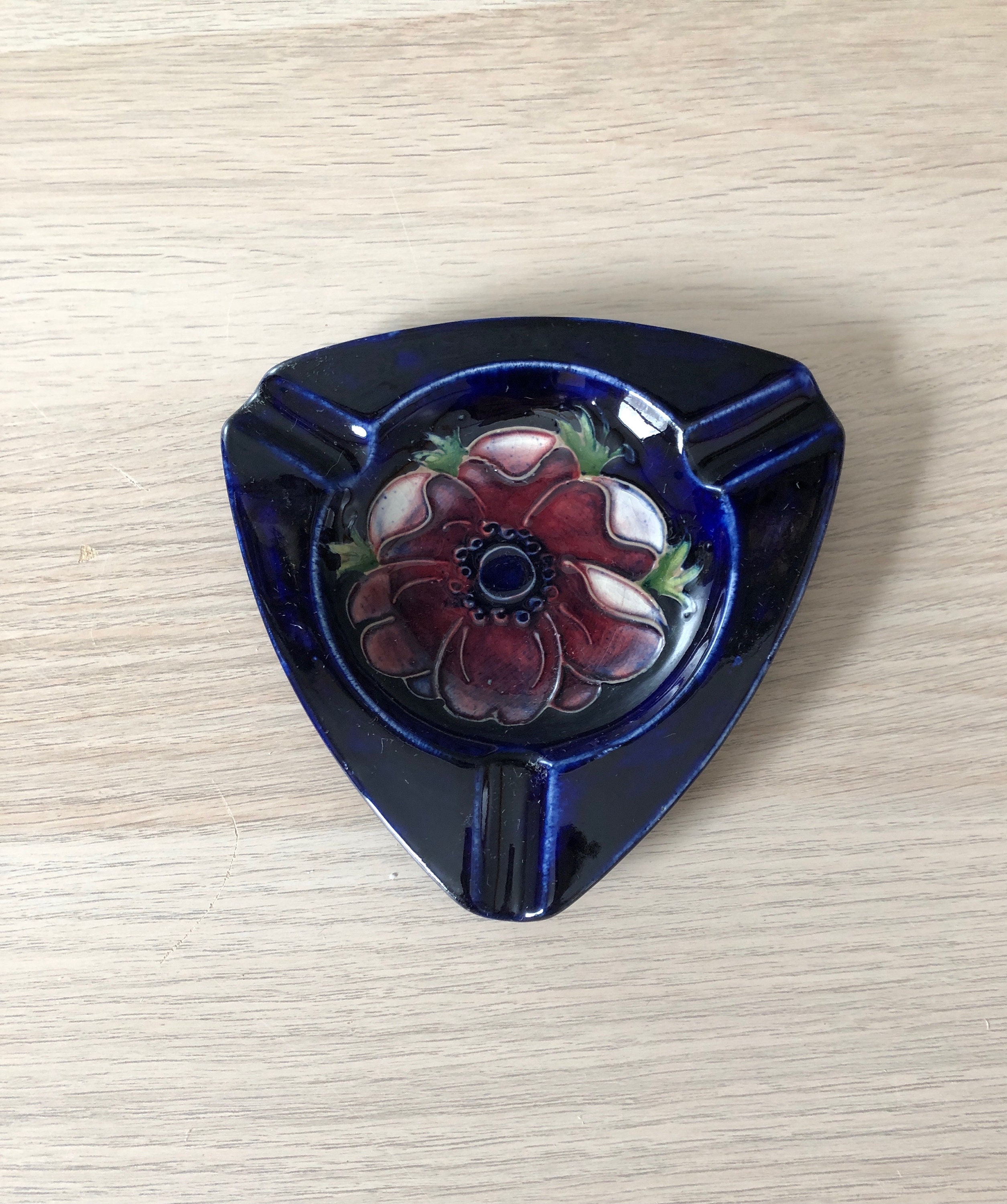 Moorcroft pottery - Etsy 日本