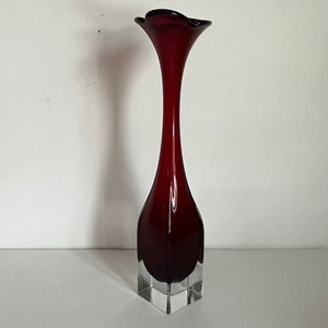 Vintage MCM Red Aseda Glasbruk Art Glass Vase Bo Borgstrom Sweden