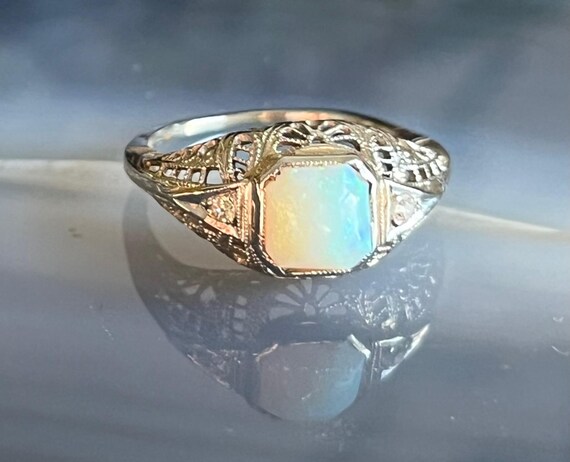 Antique Art Deco 18K White Gold Opal and Diamond Ring