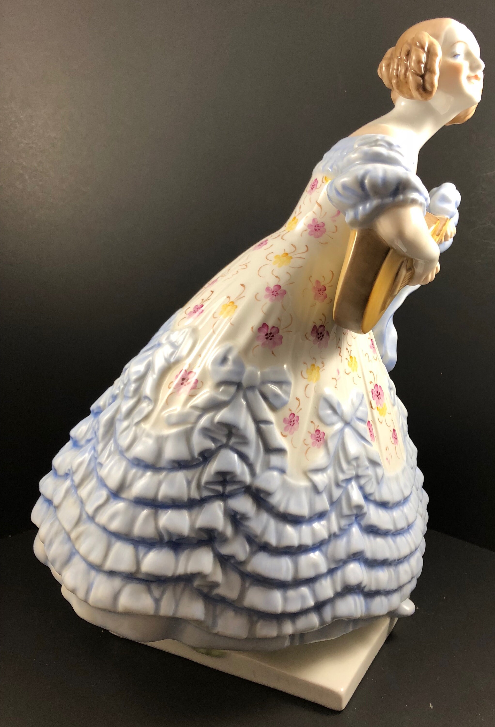 Large Rare Herend Hungarian Porcelain Hand Painted Lady Etsy 日本