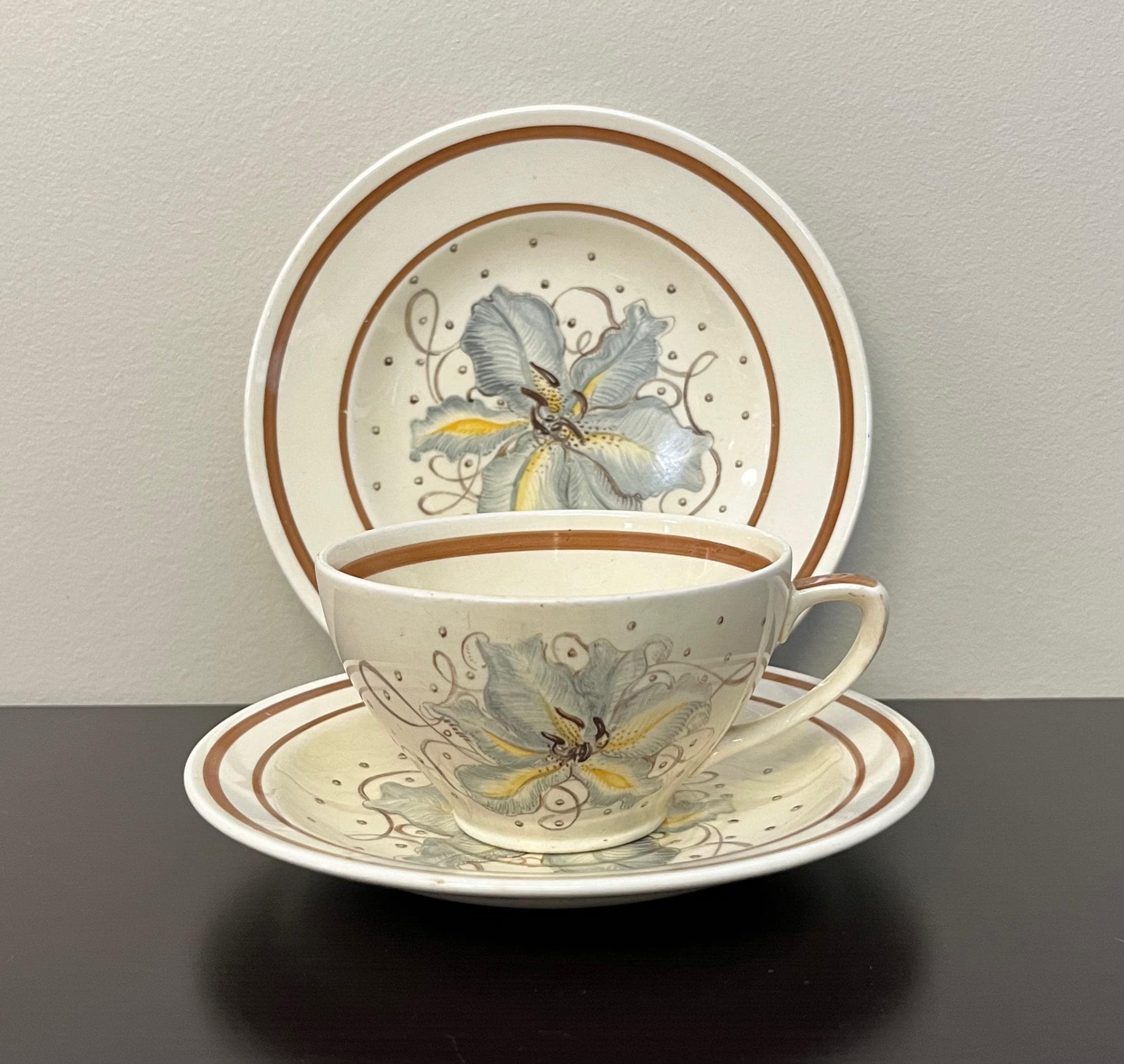 Susie Cooper スープボウル＆ソーサーセット Vintage Susie Cooper Blue Orchid Cup and Saucer Plate Trio - Etsy