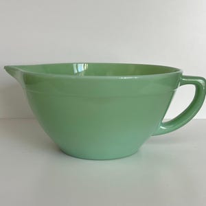 Vintage Fire King Jadeite Jadite Batter Bowl