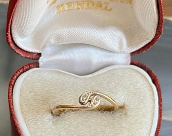 Dainty Minimalist Vintage 10K Gold and Diamond Ladies Ring