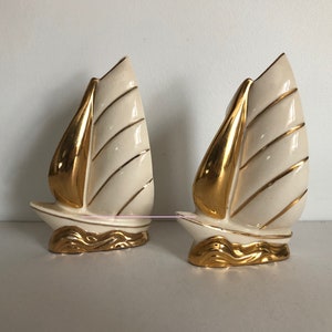 Vintage Pair of Holley Ross Pottery Ceramic Ship Sailboat Sail Boat Wall Pockets