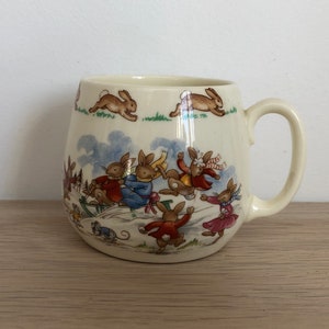 Vintage Royal Doulton Bunnykins Tazza Slittino Slittino Pupazzo di neve Palle di neve