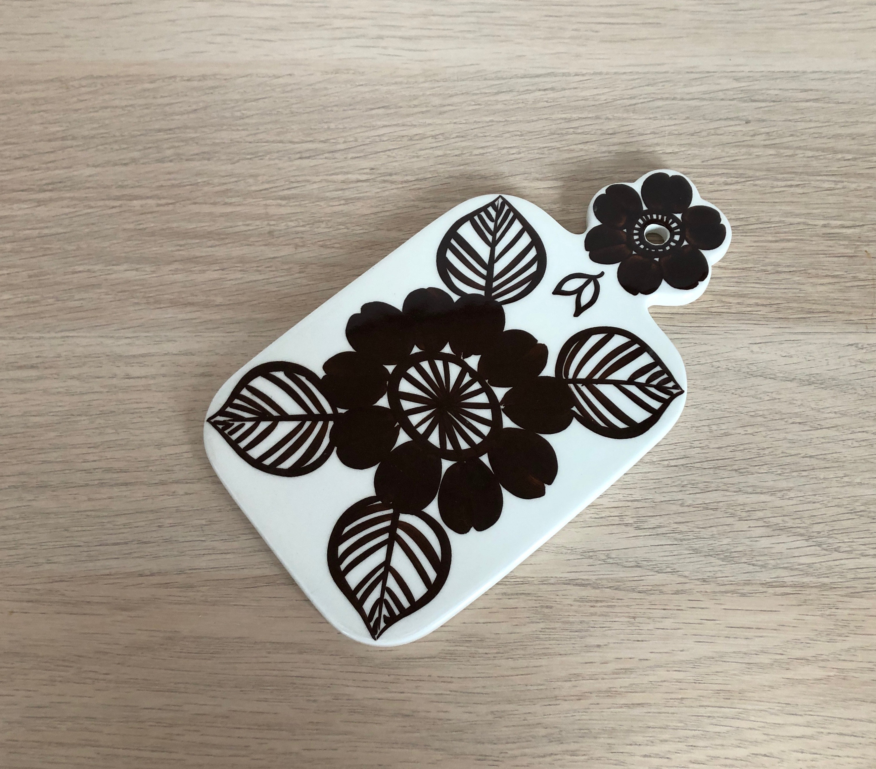 Arabia Finland Atelje Brown & White Wall Hanging Ceramic Cheese