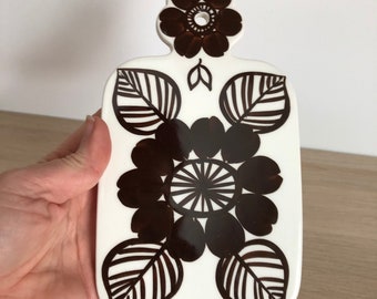 Arabia Finland Atelje Brown & White Wall Hanging Ceramic Cheese