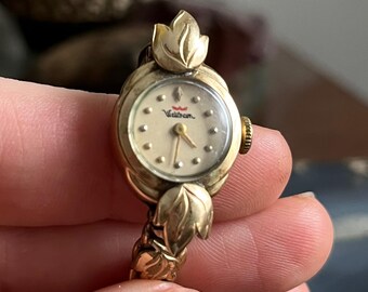 WALTHAM Lady (W24082)【新古品】 Pair of vintage Waltham ladies watches mechanical 17 jewels