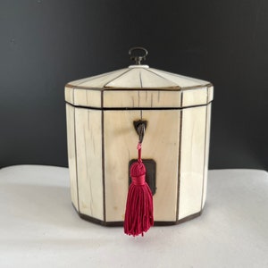 Antique Georgian George III c 1820 Tea Caddy