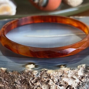 CHOICE Shades of Yellow Orange and Brown Diamond Faceted Bakelite Stacking Bangle Bracelets Tortoise Shell