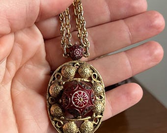 Vintage D&E Juliana Celebrity NY Moroccan Matrix Pendant Necklace