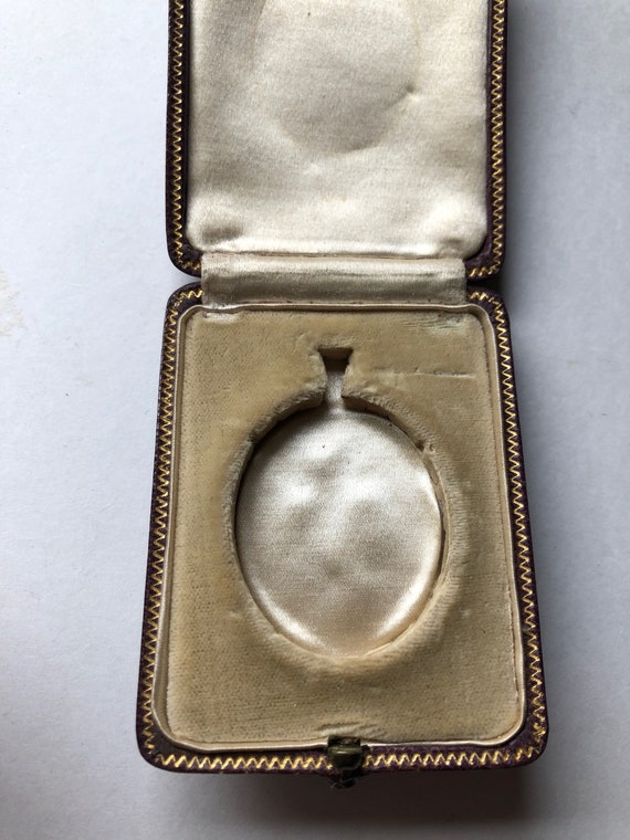 英国　Birmingham 　K9 　1911年　locket A 9 Carat 9ct Yellow Gold Hallmarked 375 Birmingham 1978 by