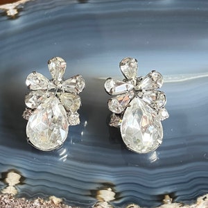 Large Vintage Crystal Rhinestone Clip On Earrings