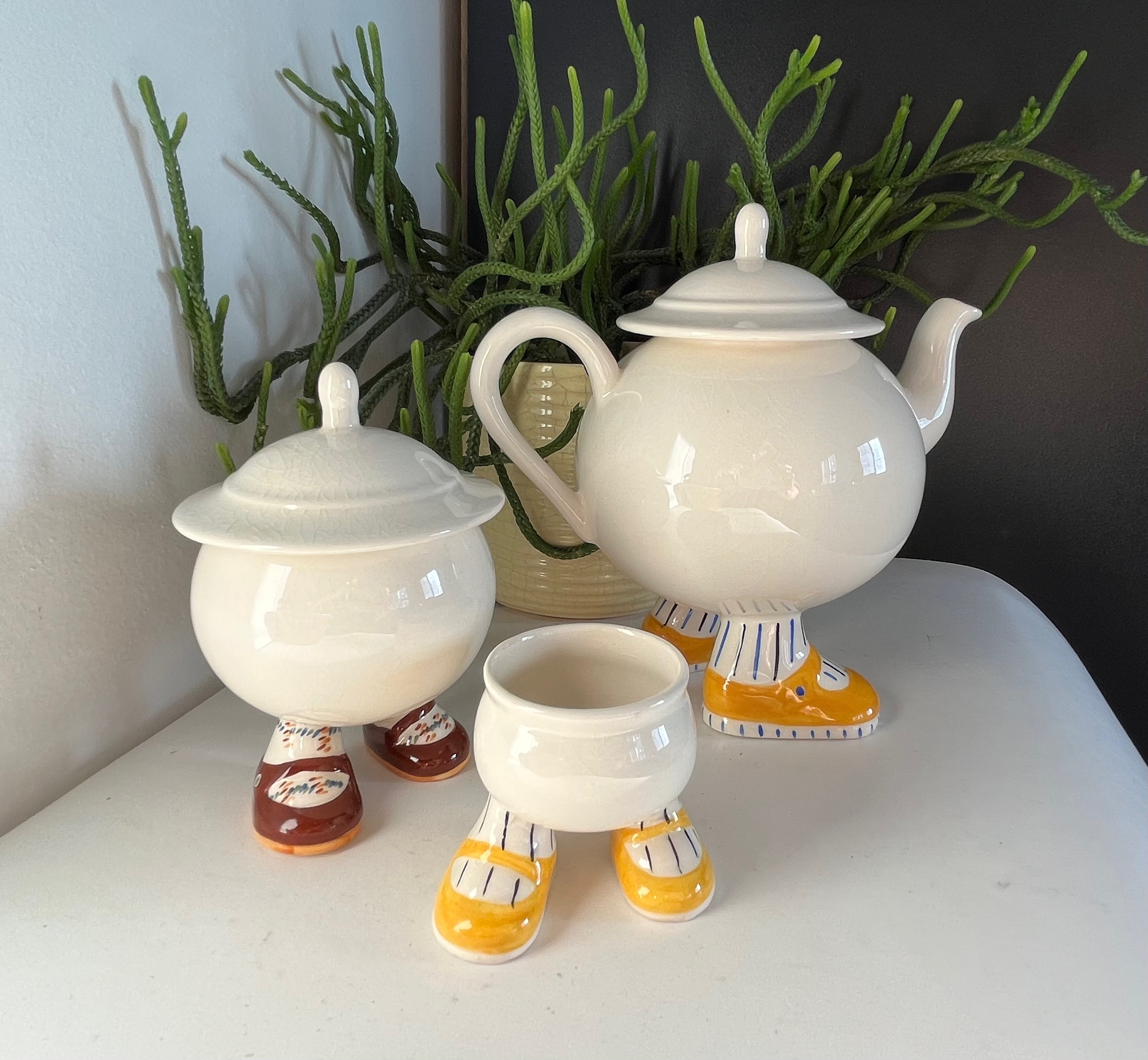 Vintage Carlton Walking Ware Teapot Sugar Bowl and Egg Cup Vintage Carlton Walking Ware Teapot Sugar Bowl and Egg Cup