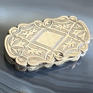 Antique Victorian Sterling Silver Vinaigrette Box