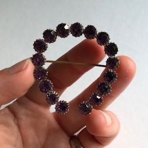 Antique Victorian Pinchbeck Amethyst Purple Paste Large Horseshoe Brooch Pin