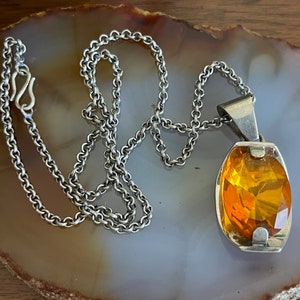 Vintage Modernist Sterling Silver Simulated Citrine Pendant Necklace