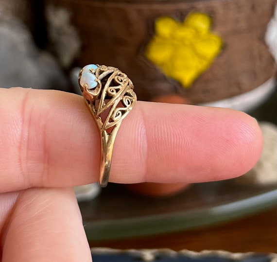 Vintage 1950s 10K Yellow Gold and Opal Domed Cock… - image 5